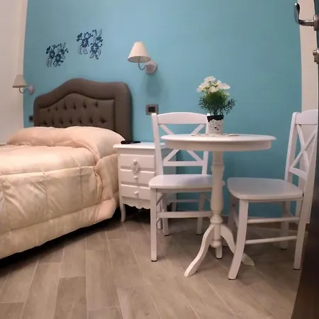 Le Stanze Di Santa Chiara Bed & Breakfast Naples