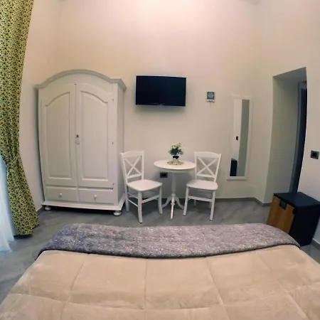 Bed & Breakfast Le Stanze Di Santa Chiara