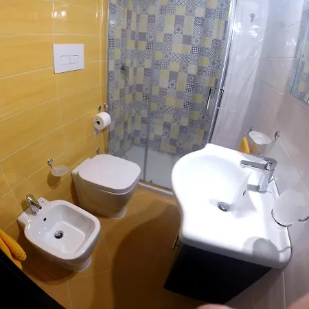 Bed & Breakfast Le Stanze Di Santa Chiara Naples