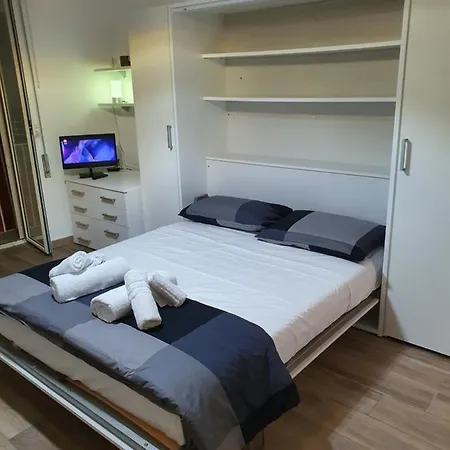 Apartment Bilocale Del Gesu Nuovo Naples