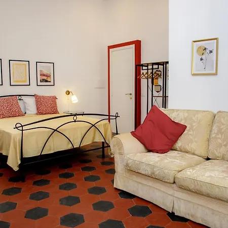 Euplea Bed & Breakfast