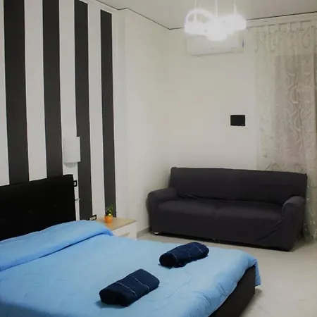 B&B Napoli Centrale Неаполь
