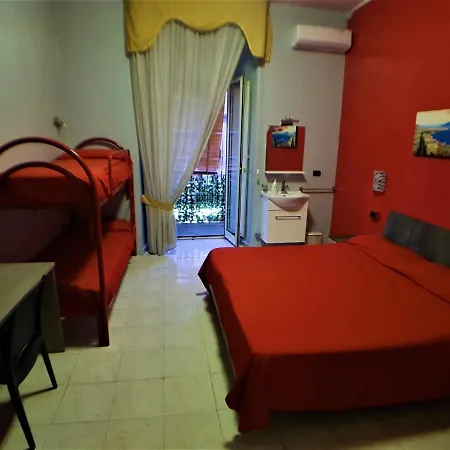 Ginevra Hotel *