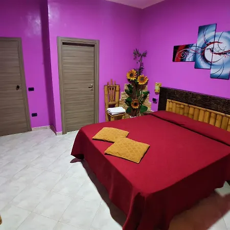 Ginevra Hotel *