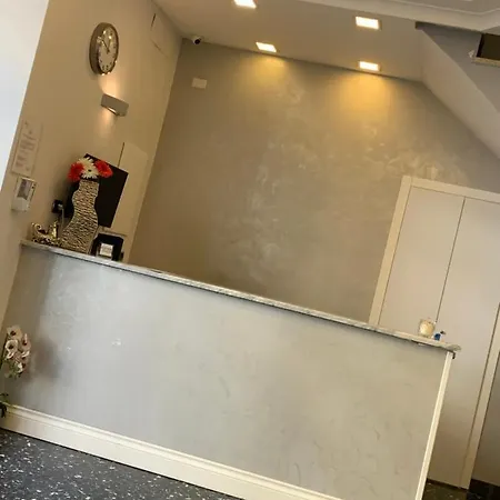 Alessandro Poerio Hotel Napels