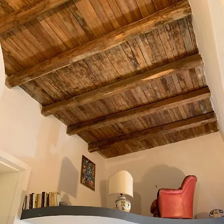 La Tela Bianca Bed & Breakfast