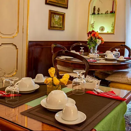 Residenza Via Dei Mille Bed & Breakfast Neapol
