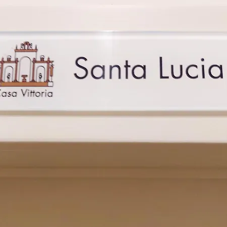 Casa Vittoria - Santa Lucia ベッド・アンド・ブレックファスト ナポリ