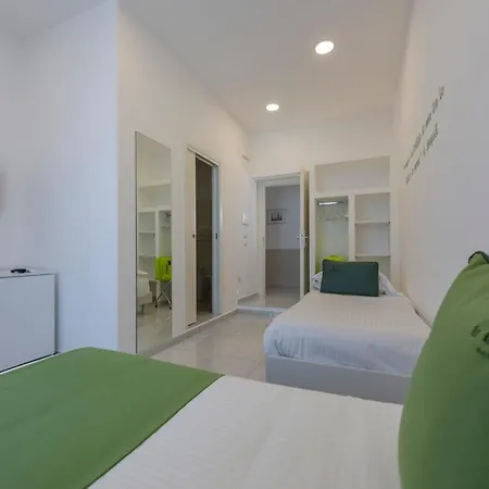 Le Angioine 2* Napoli