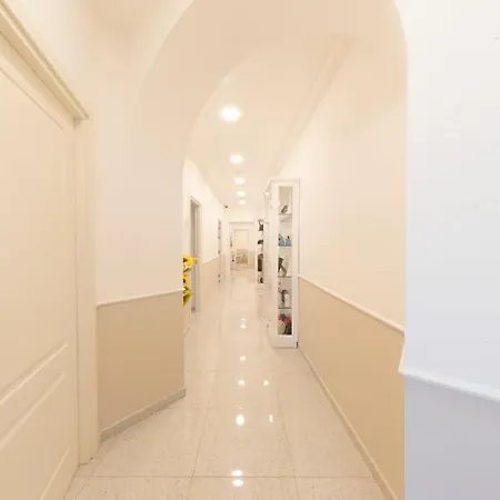 Bed & Breakfast Le Angioine Napoli
