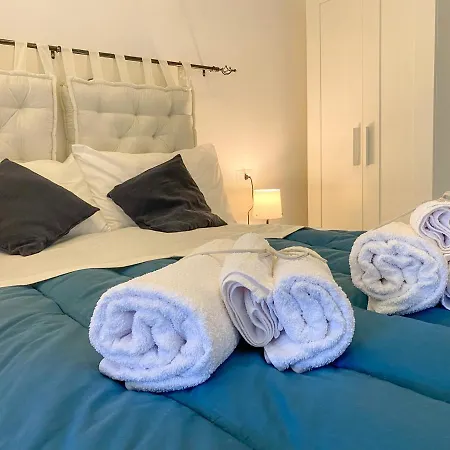 Apartamento Le Casette Di Piazza Borsa *