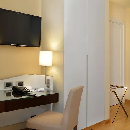 Palazzo Esedra Hotel 4*