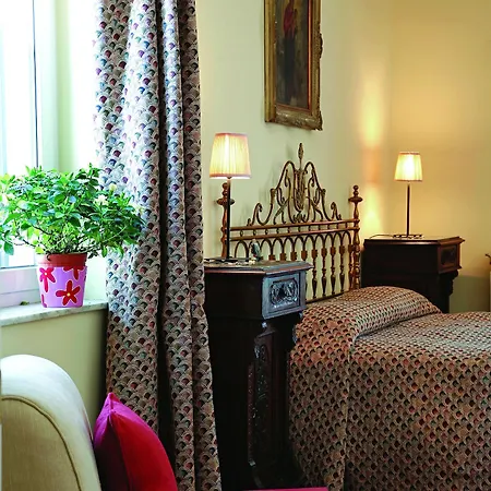 Luna Caprese Bed & Breakfast 3*
