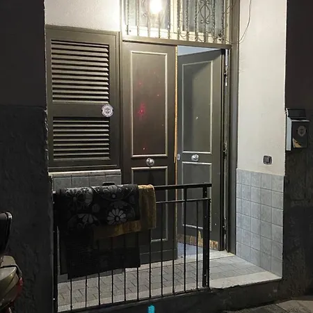 Vincenzo Home Naples