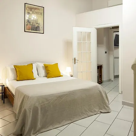 Cinema House At The Historical Center By Wonderful Italy Appartement