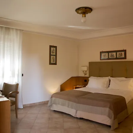 Montespina Park Hotel Nápoles