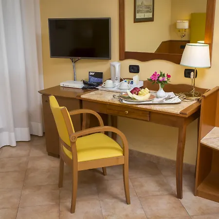 Montespina Park Hotel Nápoles