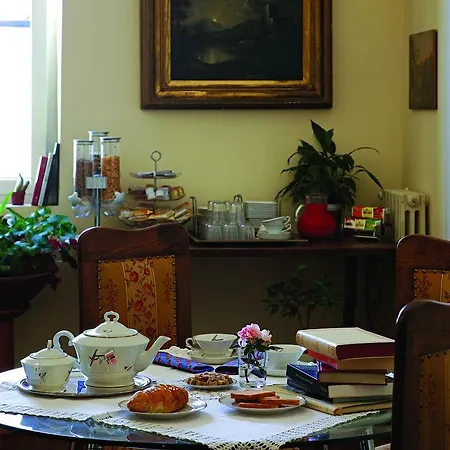 Luna Caprese Bed & Breakfast 3*