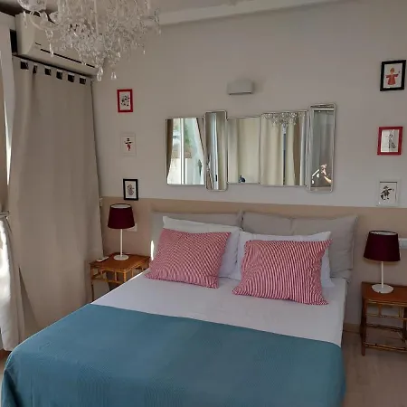 Apartment S- Loft With Balcony In The Historic Center