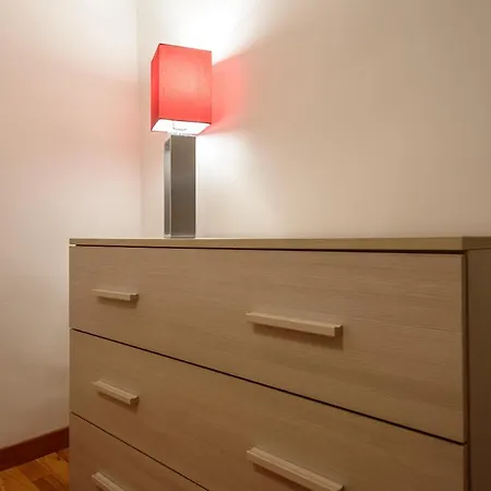 Via Silvio Spaventa 9 Apartamento