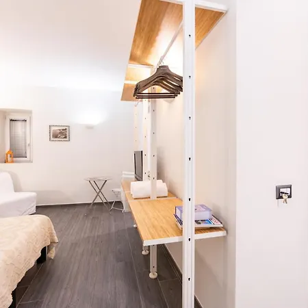 Bed & Breakfast Bien-bì Napoli