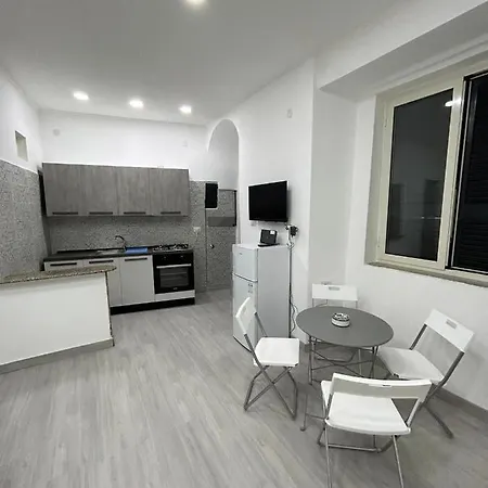 House Cavour Naples