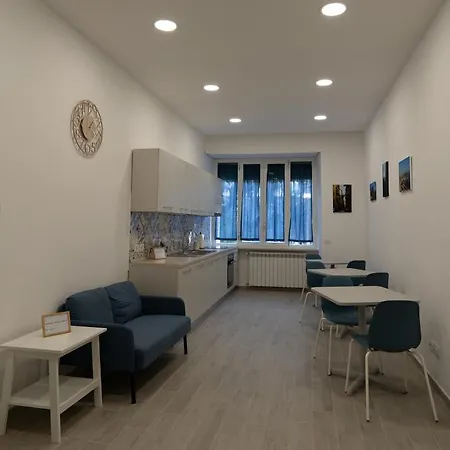 Guest house Dimora Cavour Naples