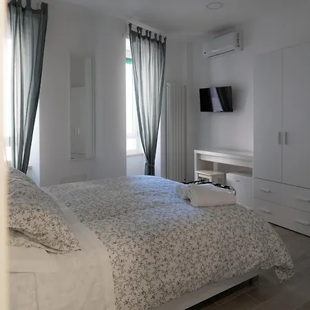 Guest house Dimora Cavour Naples