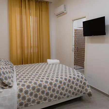 Dimora Cavour Naples