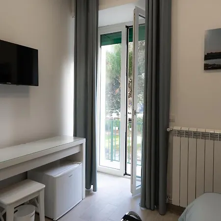 Guest house Dimora Cavour Naples