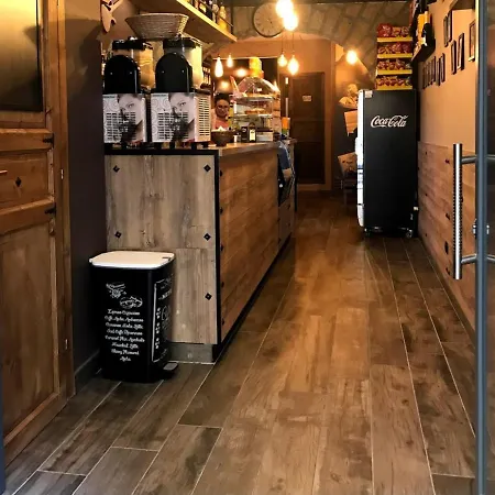 Dream House Apartment *