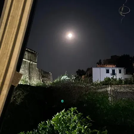 La Finestra Nel Giardino Affittacamere Napoli