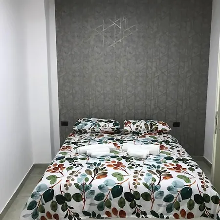 Nadyle House Gasthof *