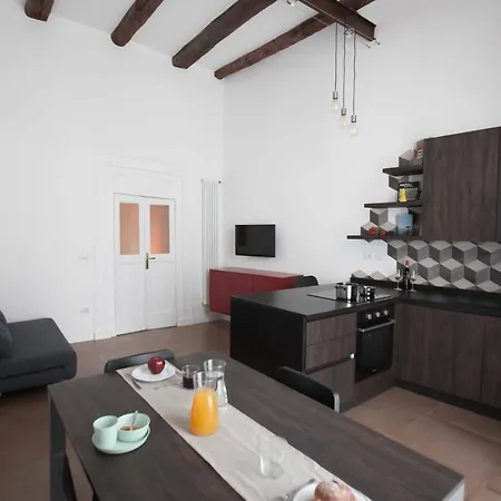 Apartment Domus Delia Luxury *