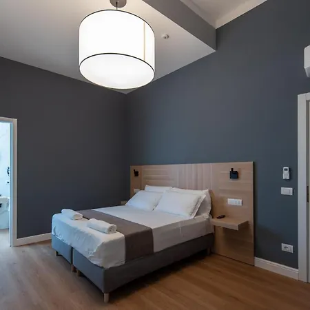 Nolana 28 In Bed & Breakfast Neapel