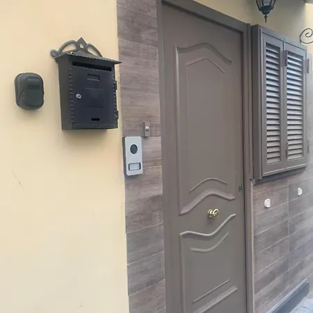 The Small House In Apartment *