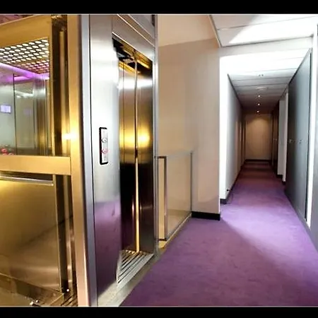 Hotel Golden 3*