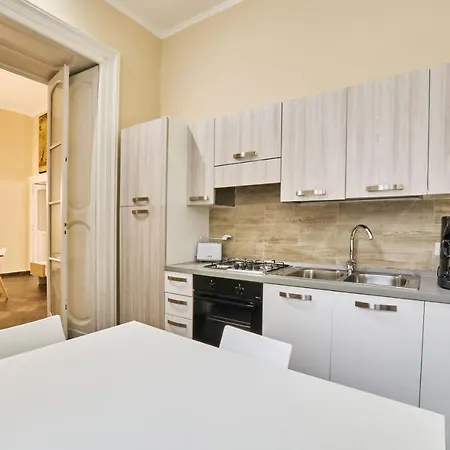 Apartmán Via Niccolo Tommaseo 14 *
