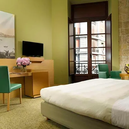 Una Hotels Napoli Hotel 4*