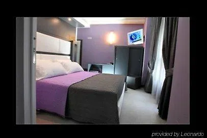 Golden 3* Napoli