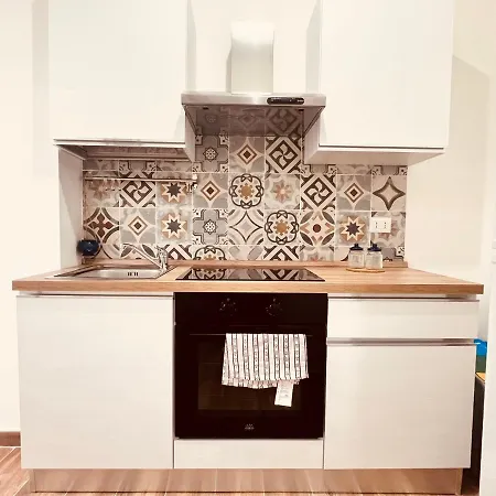Civico 81 Apartment *