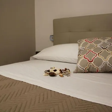 Residenza Suarez Bed & Breakfast *