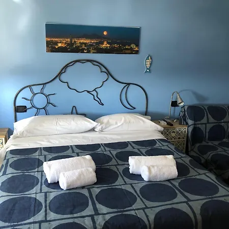 Marina Sky 8 * Napoli
