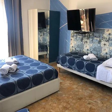 Marina Sky 8 Affittacamere Napoli
