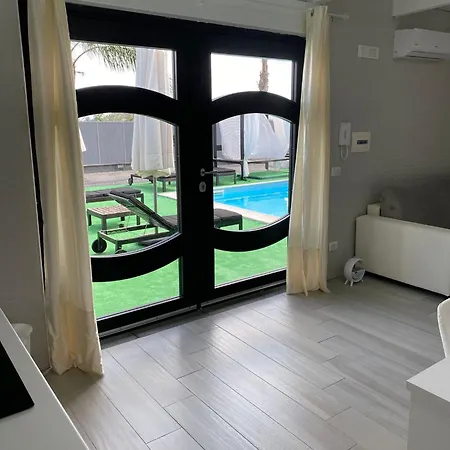 Casa * Naples