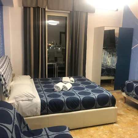 Marina Sky 8 Napoli
