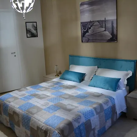 Mario's House Bed & Breakfast *
