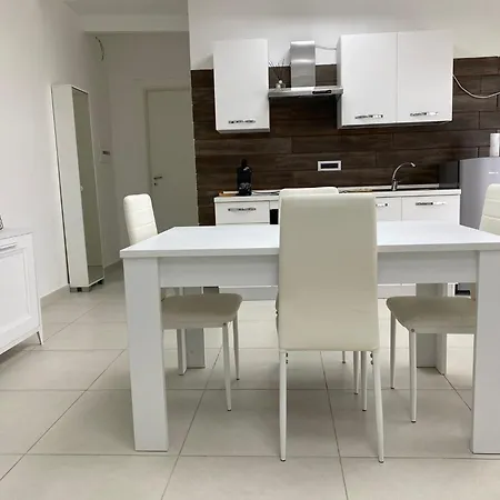 Casa *