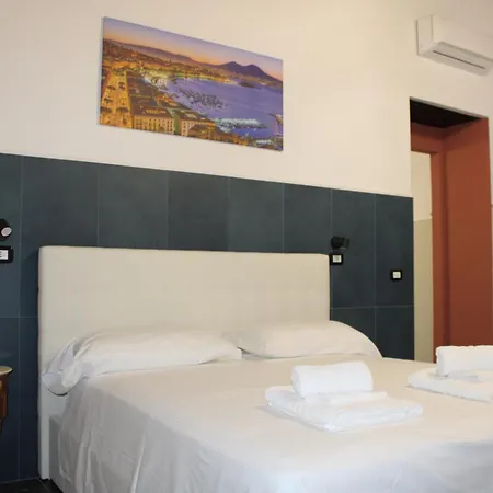 Bed & Breakfast La Del Centro Storico Napoli