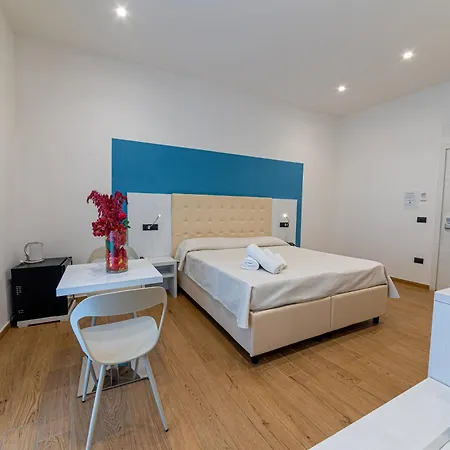 Residenza San Lorenzo Bed & Breakfast Naples